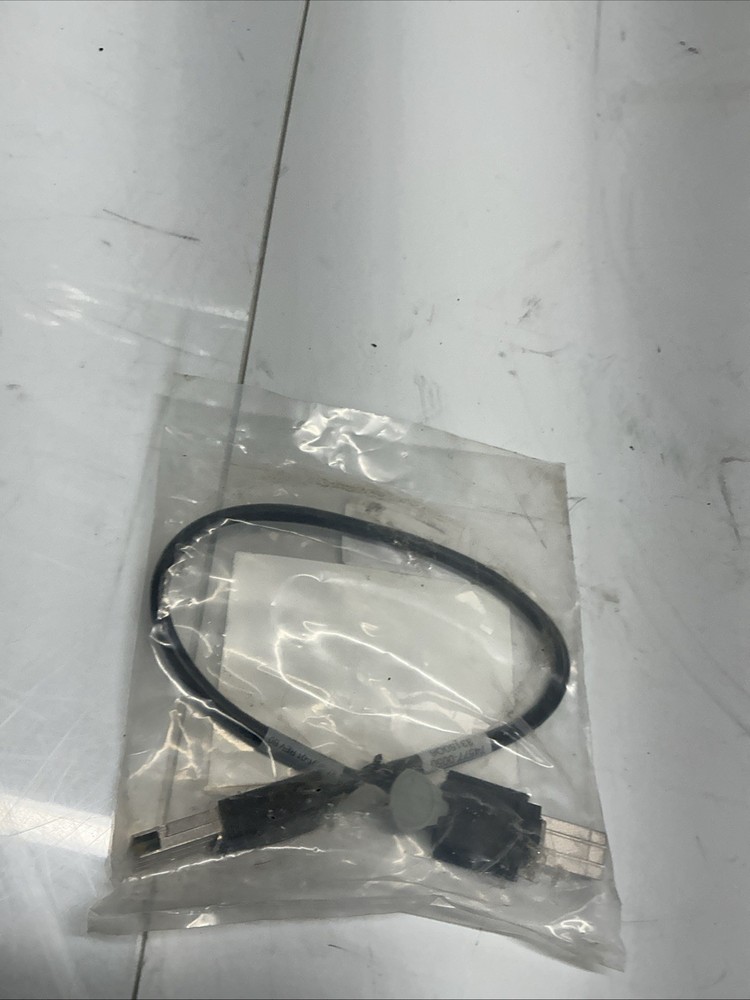 LEONI 37-0891-01 Blade Switch Stacking Cable X-472