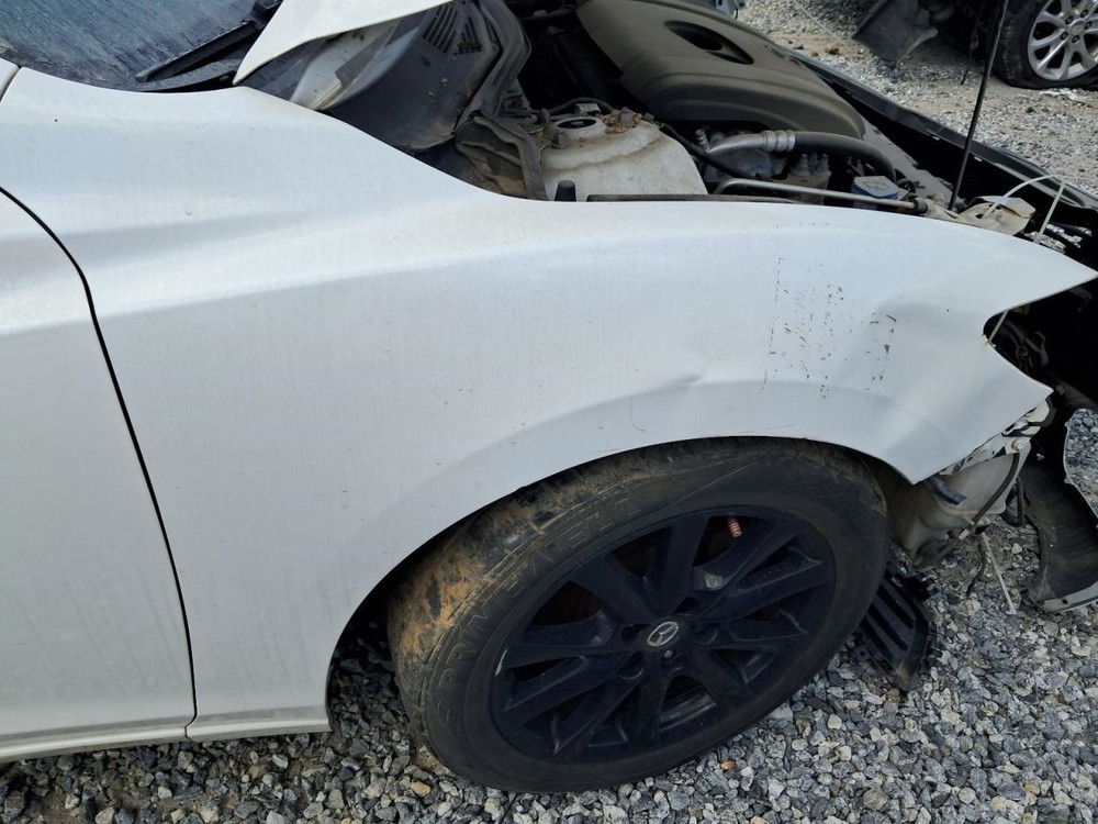 6 2016 Glove Box 4777753