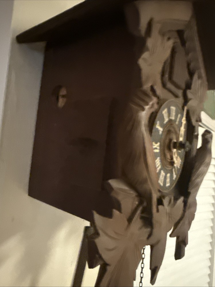 GERMAN CUCKOO CLOCK 100% WORKING CONDITION
