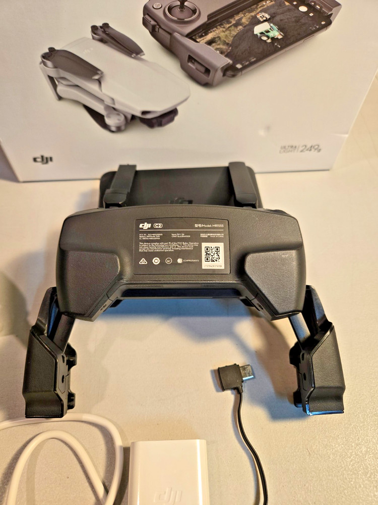 DJI Magic Mini 1 Fly More Combo-3 Batteries