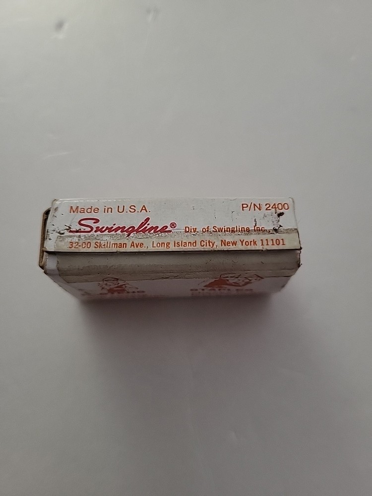 Swingline Cub Staples Open Box