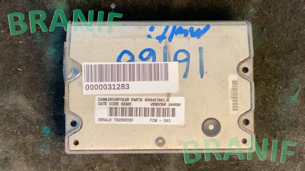 DODGE CARAVAN Body Control Module Unit 05144579AC