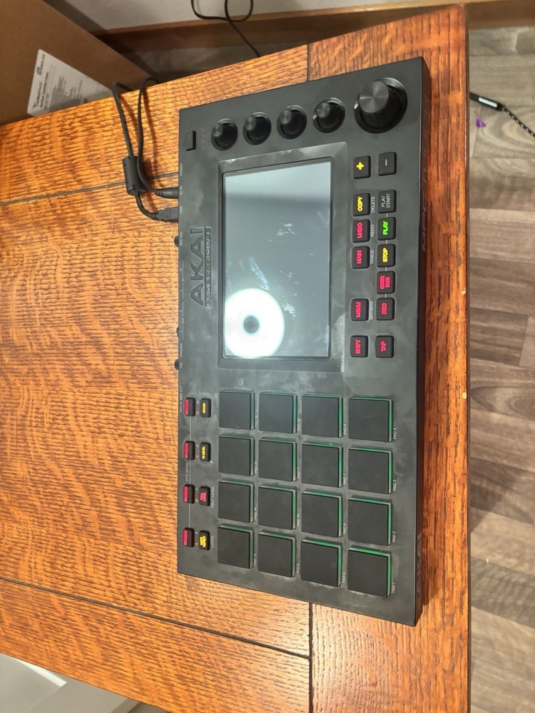 AKAI Professional MPC Touch