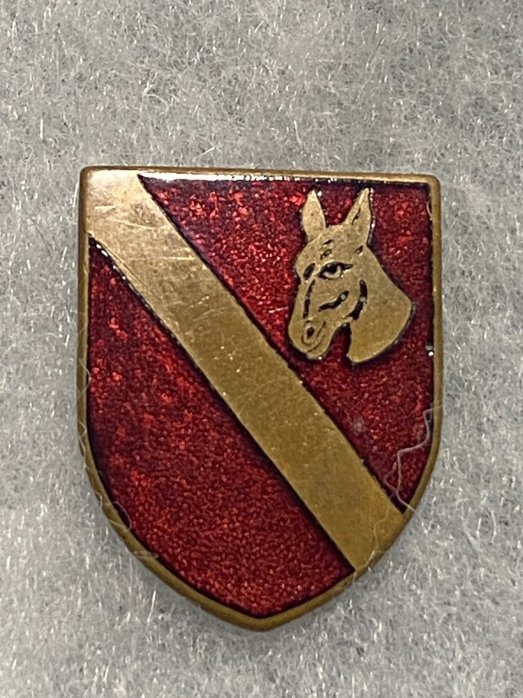 ORIGINAL 568TH FA DI/DUI Insignia Pin