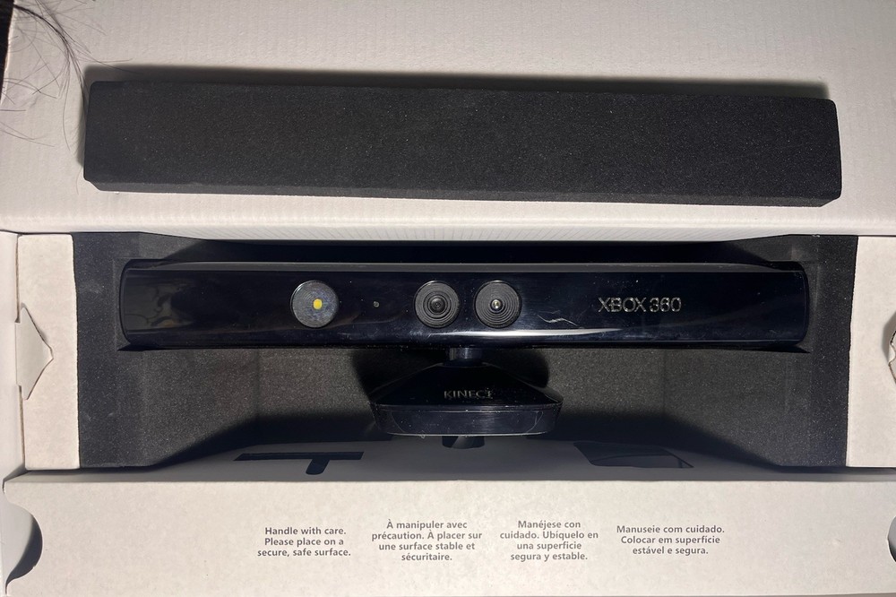 Microsoft LPF-00068 Motion Sensing Gaming Sensor KINECT Xbox 360 Model #1414