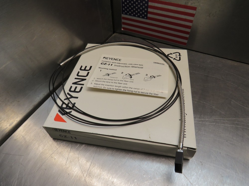 Keyence CZ-11 Fiber Optic Sensor
