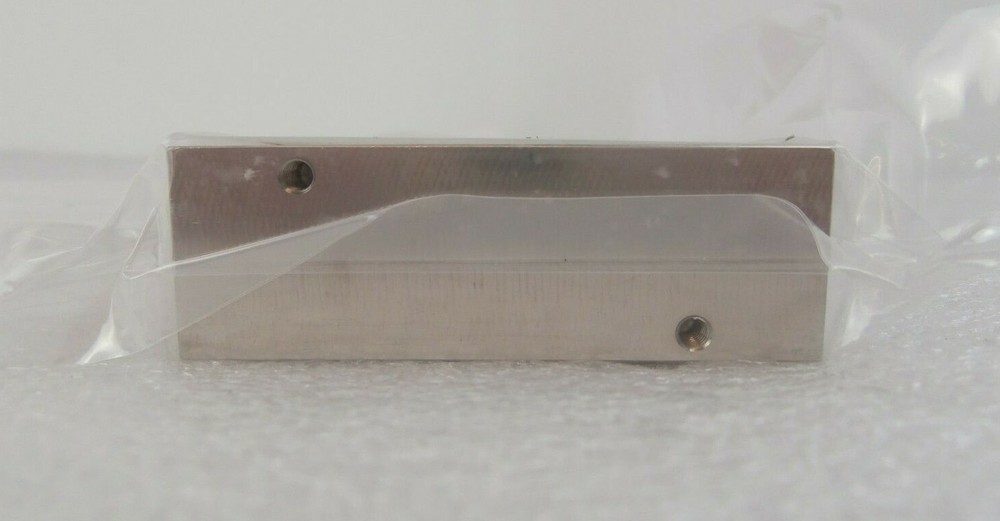 STEC SEC-410-AV Mass Flow Controller MFC SEC-410 100 SCCM CF4 New Surplus