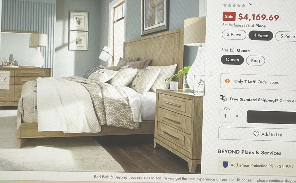 One queen set bedroom Paulaski