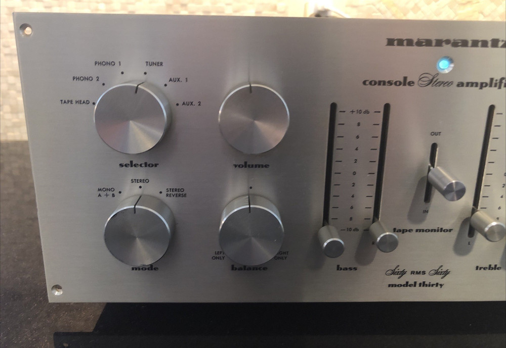 Marantz 30 Console Stereo Integrated Amplifier 60 WPC Perfect Working Condition