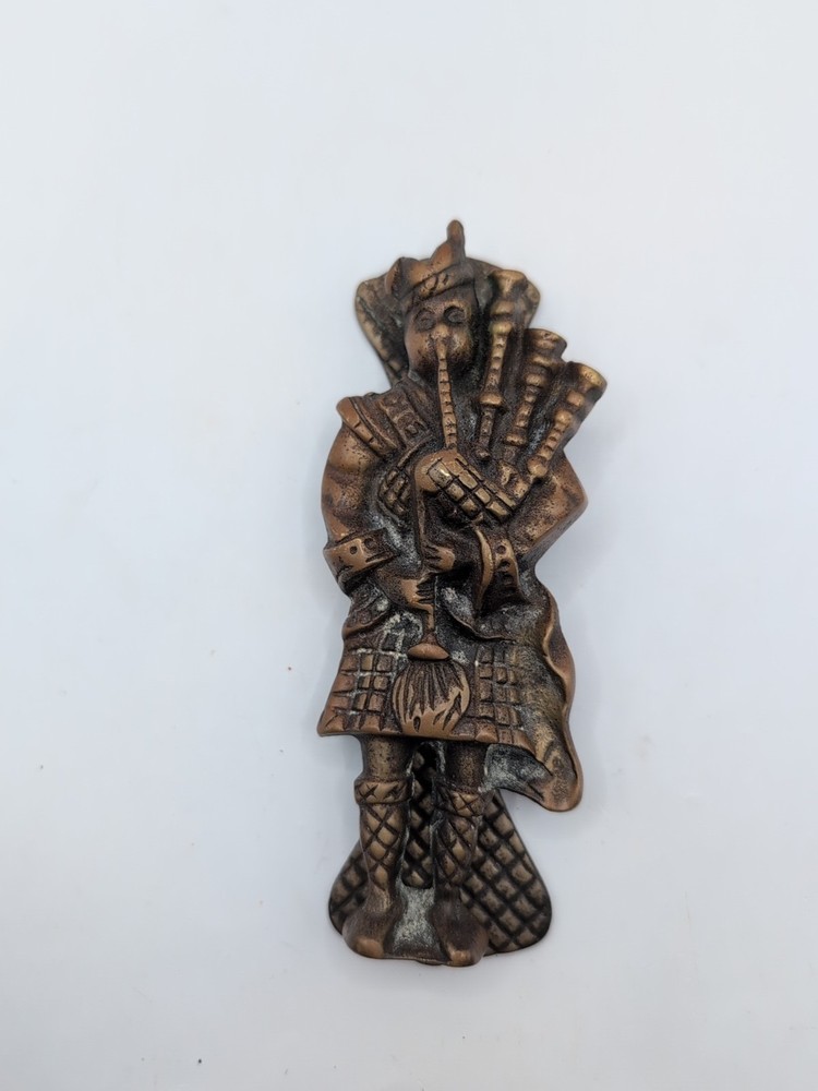 Vintage Style Solid Brass Knocker ''Scottish Bagpiper" Britain