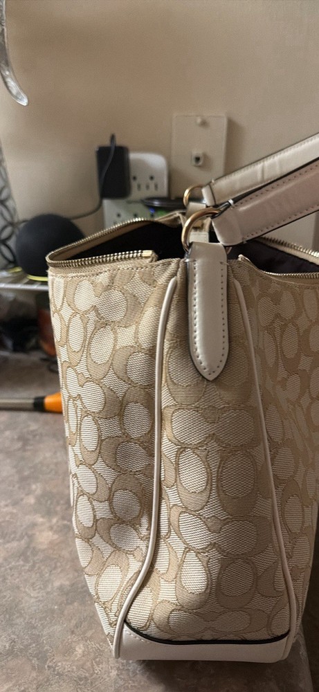 Coach Beige Logo Shoulder Bag .