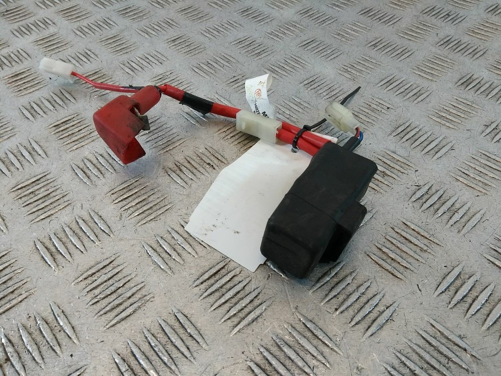 2017 YAMAHA MT 125  Starter Solenoid