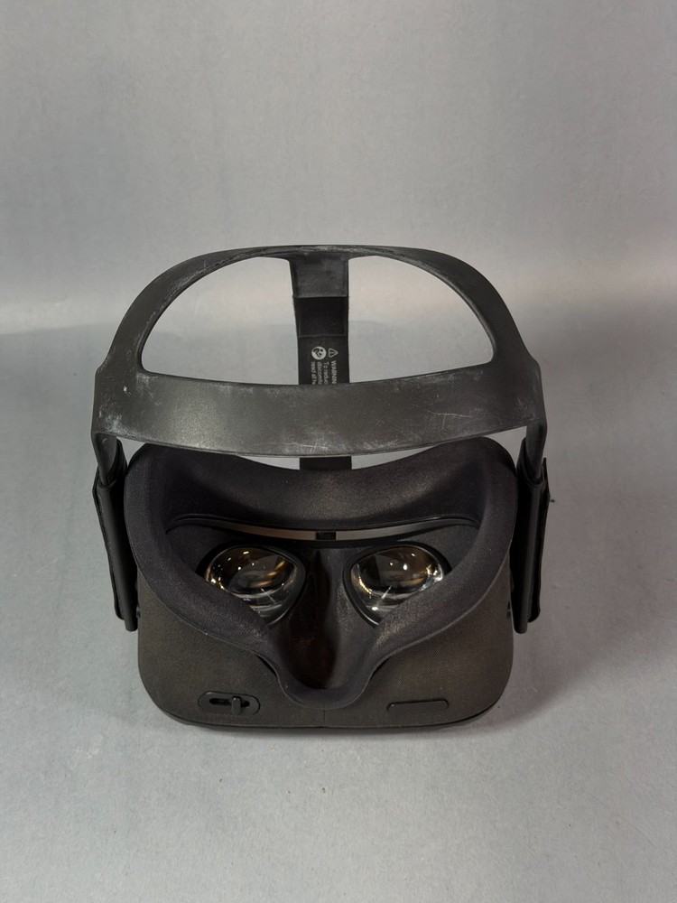 Oculus Quest 1 VR Headset MH-B W/ Charging Cable
