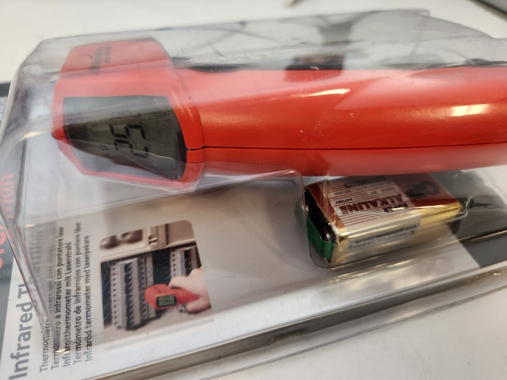 Meterman IR608 Infrared Thermometer with Laser Pointer IR-608