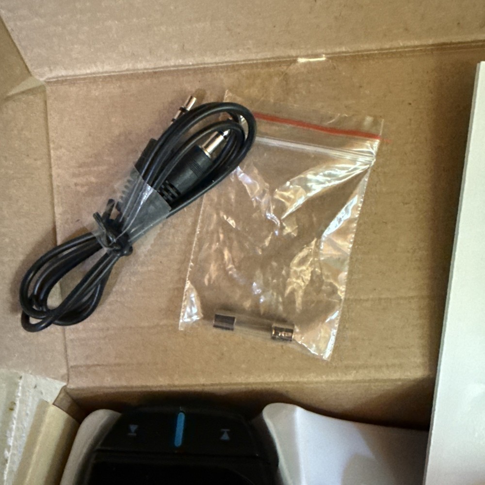 Upgraded Version Bluetooth FM Transmitter, Sumind Wireless Radio Adapter Car Kit