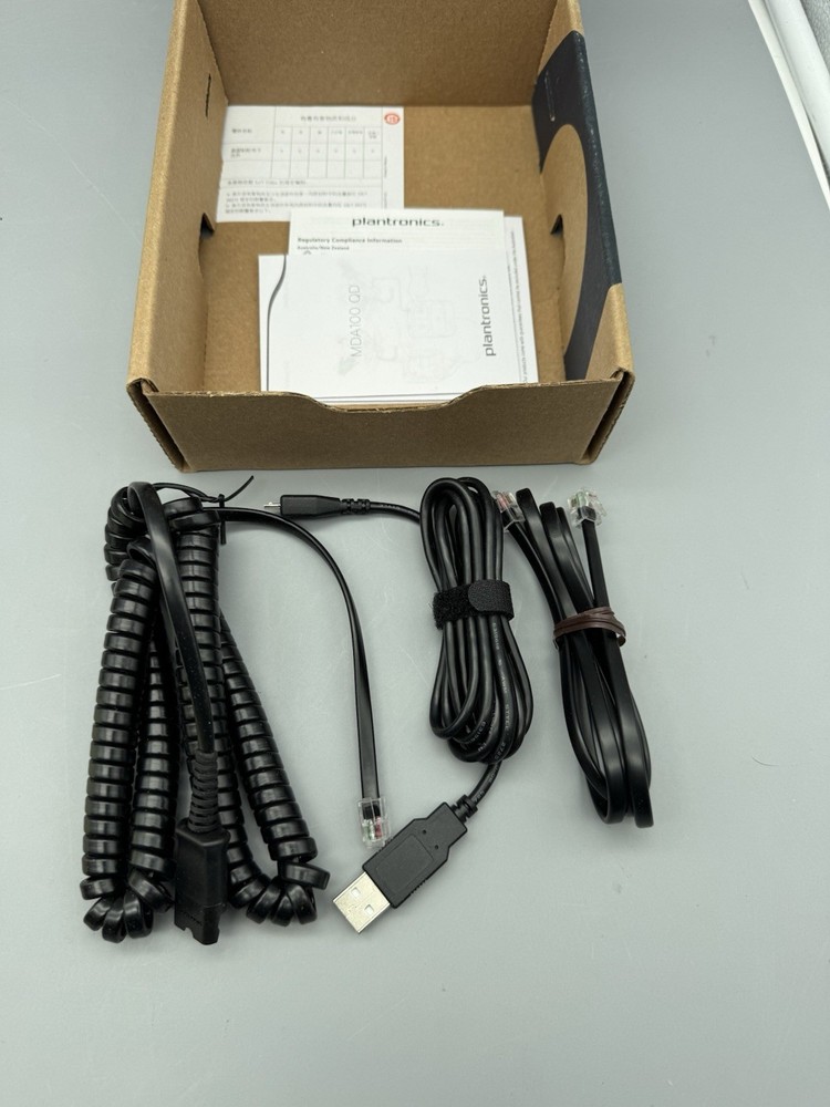 Poly MDA100 QD USB-A Analog Switch 8A7E1AA