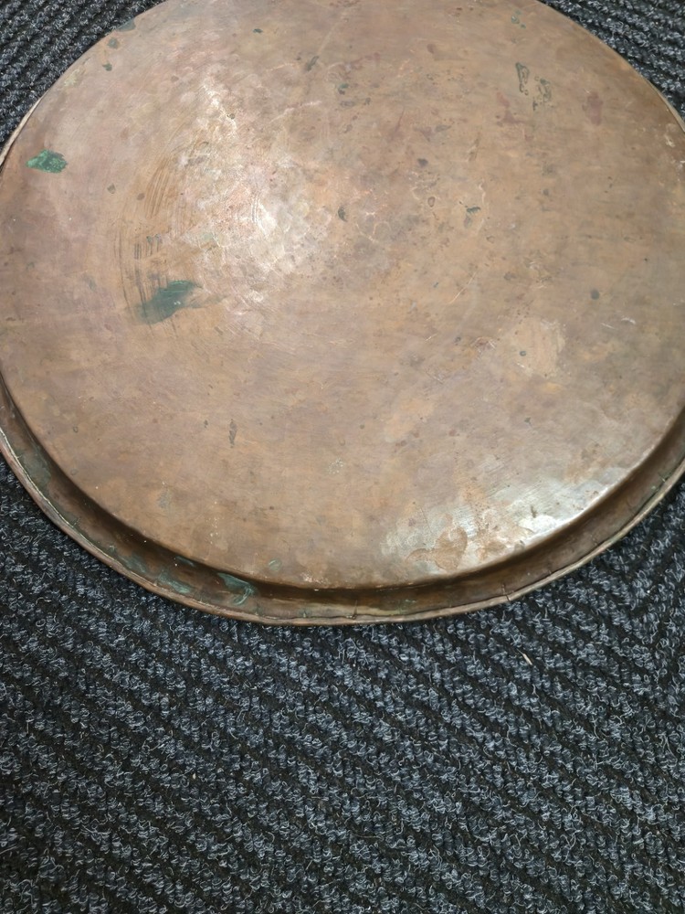 Antique Copper Middle Eastern Etched Serving Tray (18.5")