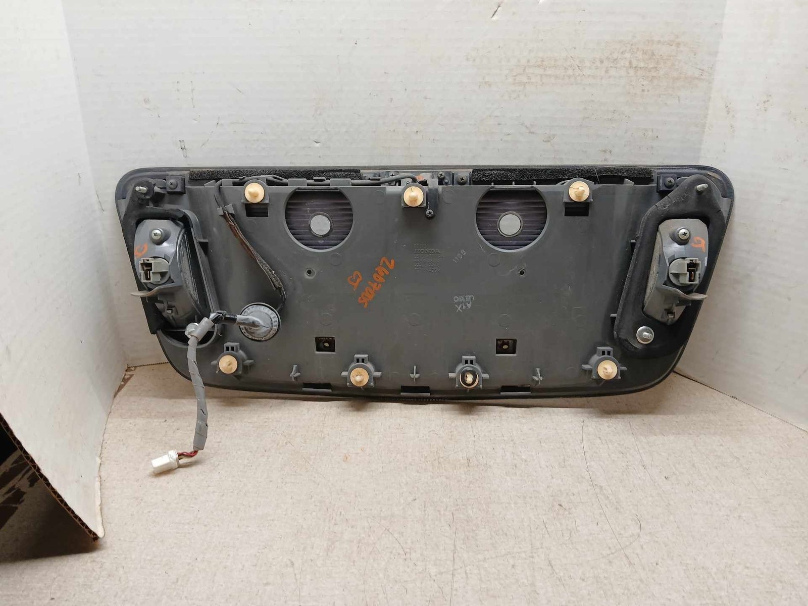 04 05 06 07 08 ACURA TL Rear Trunk License Plate Trim With Camera P6605