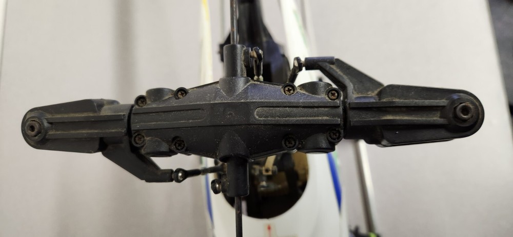 Kyosho Concept 46VR Remote Control Helicopter With OS Max FX 46 Engine *READ*