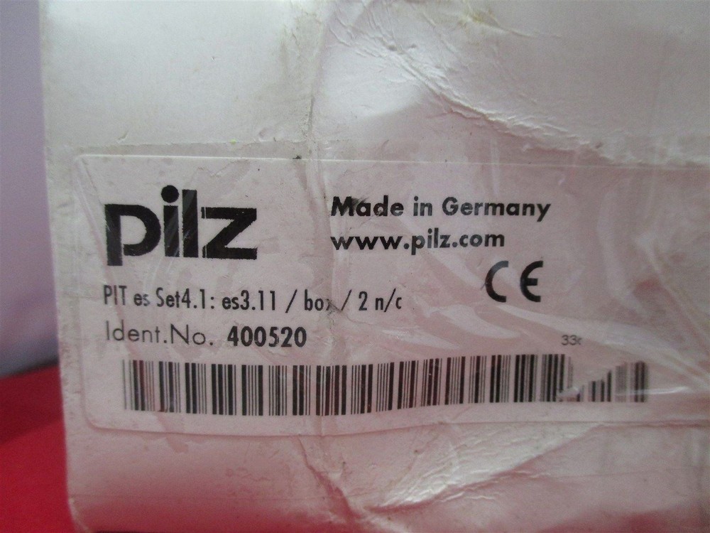 Pilz 400520 Emergency Stop Switch new