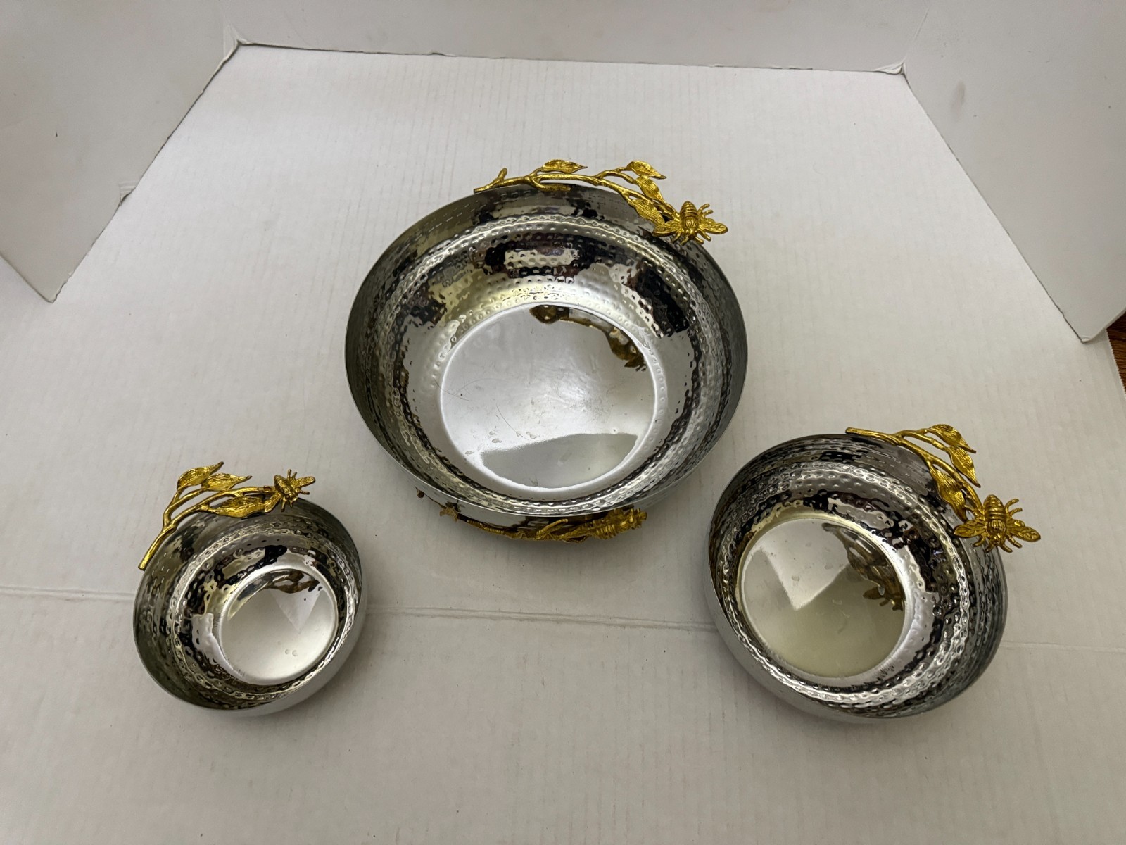Elegance Golden Bee Hammered Stainless Steel 3 Piece Serving Bowls