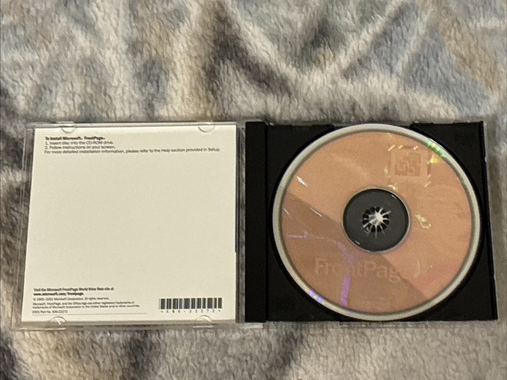 Microsoft FrontPage Version 2002 Web Site Creation & Management Solution CD-ROM