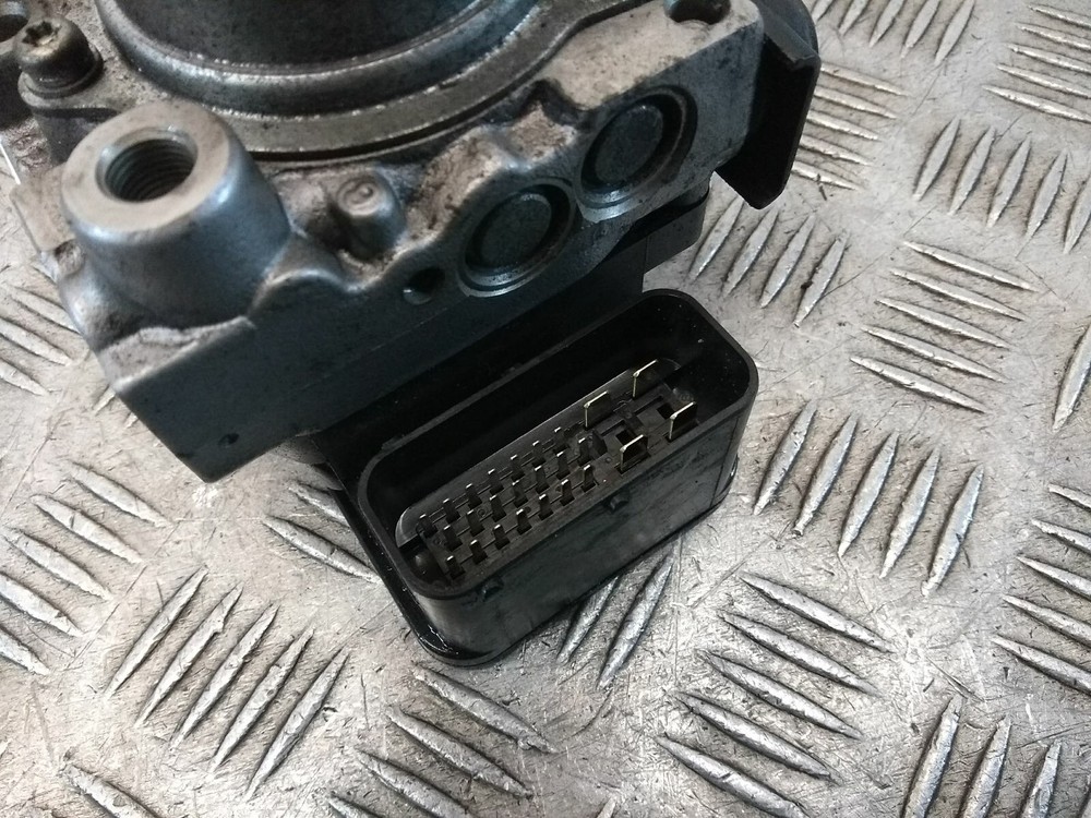 2007 TRIUMPH TIGER 1050 2011 (2007-2012) ABS Pump