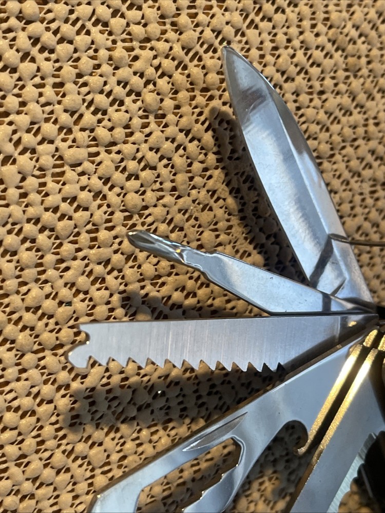Bell & Howell Axe/Hammer Multi Tool