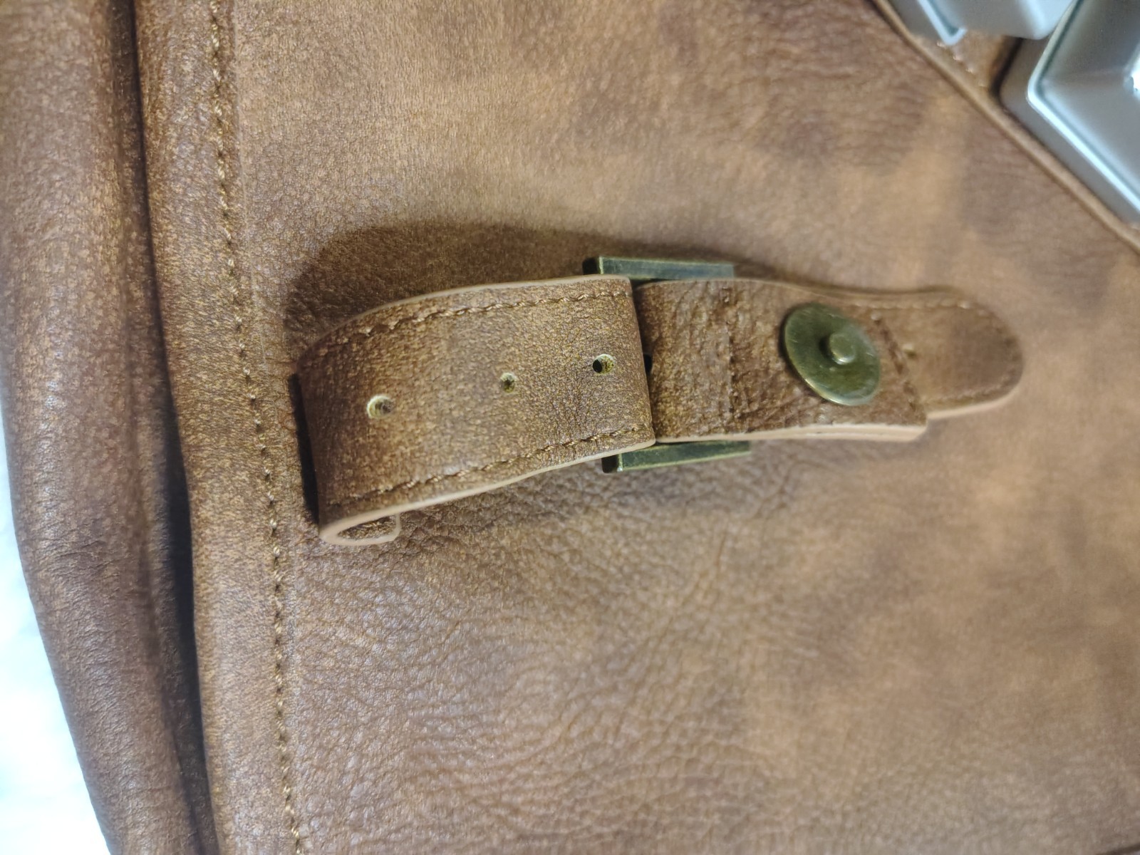 Disney Parks Chewbacca Star Wars Galaxy’s Edge Cross Body Lap Top Snap Bag