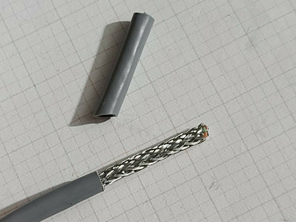 Carol C0953A 24/5C Multi-Shielded Computer/Instrumentation Cable Gray /50ft