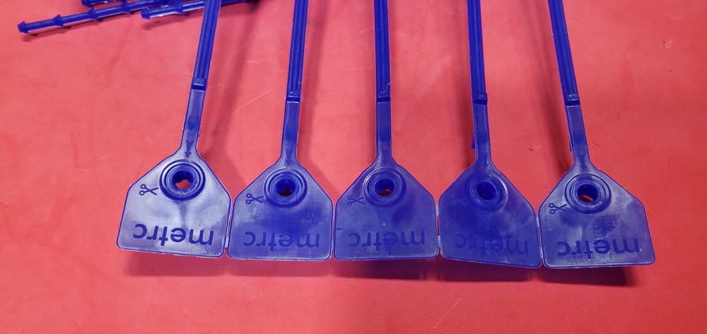 Lot 100 Metrc Adjustable Pull-Up Strap Seal Blue 8" Long