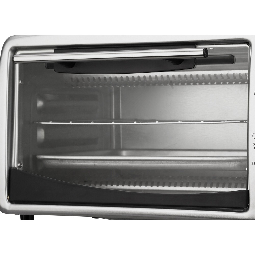 4-Slice Toaster Oven and Broiler (Black)