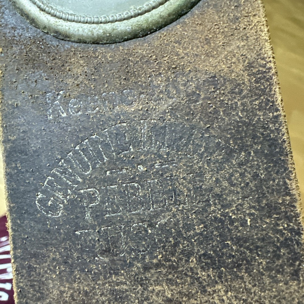 Russia Shell Leather Barber Strap