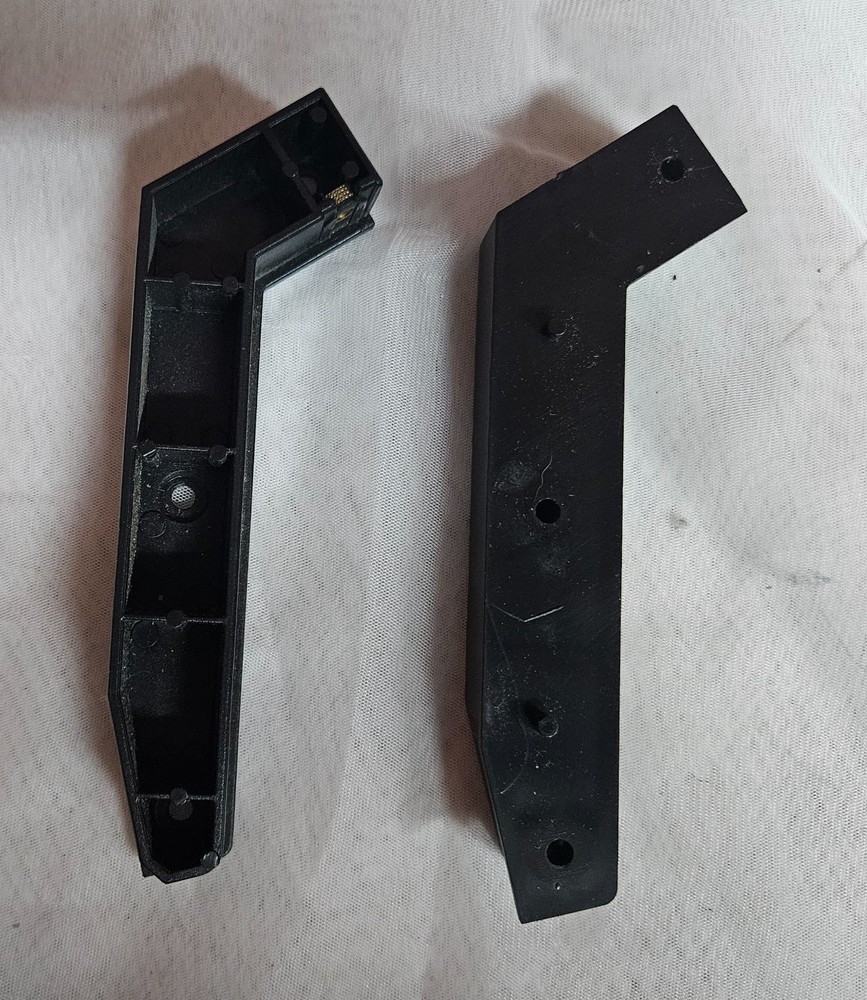 ROLAND KR-75 Keyboard Internal Side Support Brackets Pair