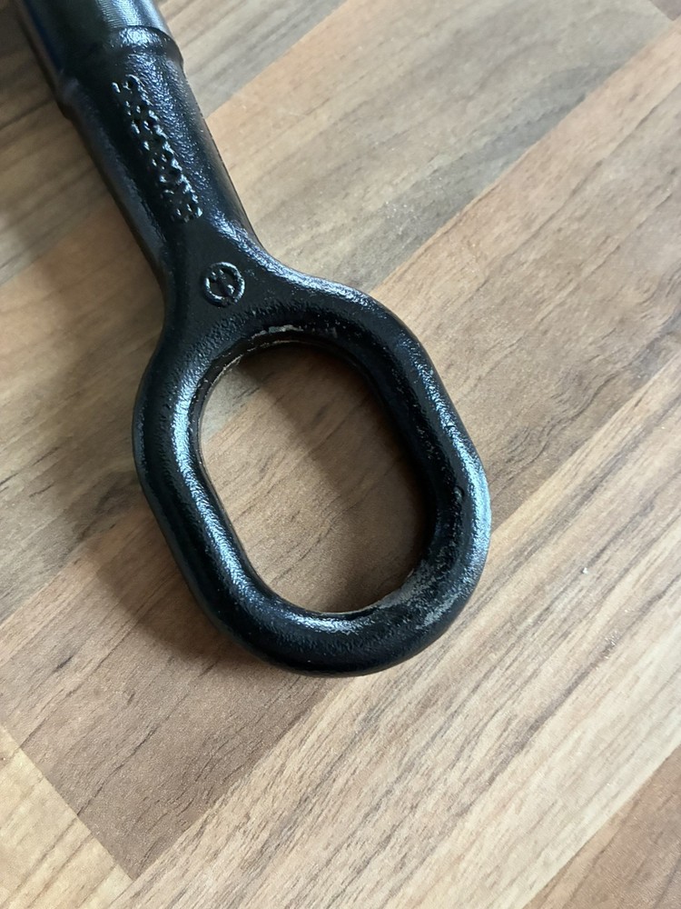 Genuine AUDI Towing Eye Hook Bolt