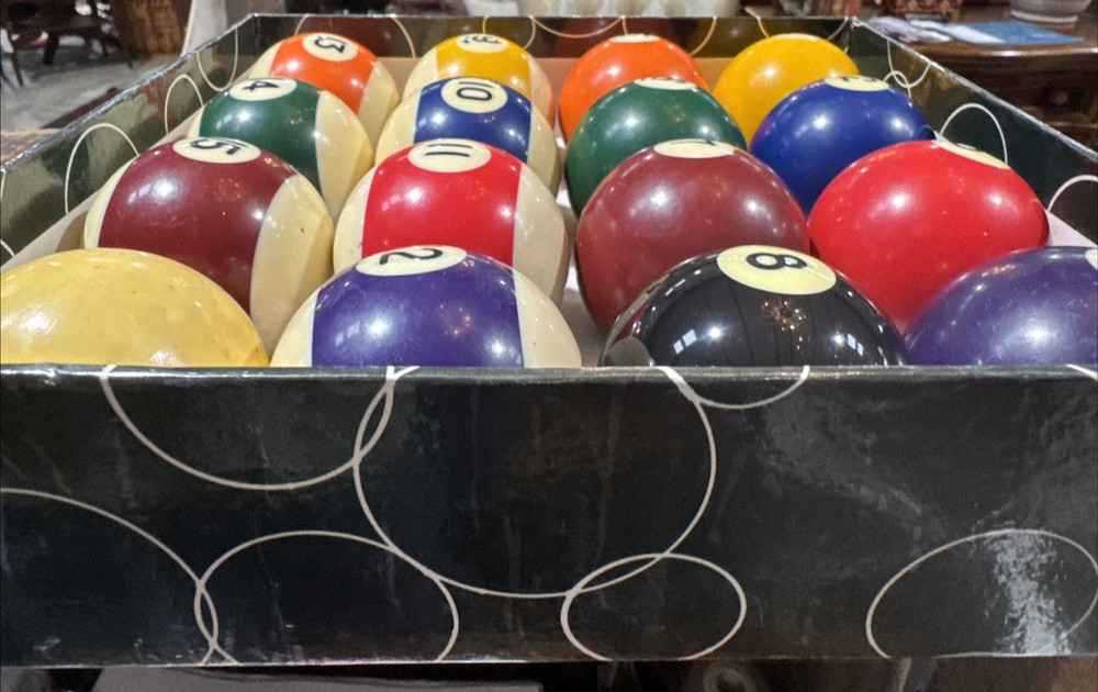 Vintage Complete Set Pool Billard Balls