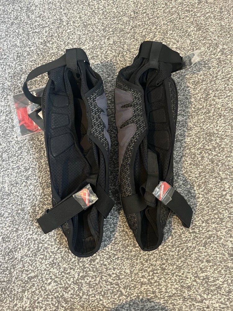 Alpinestars Sequence Knee Protectors Size L/XL