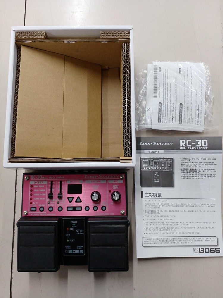 BOSS Model RC-30 Loop Station
