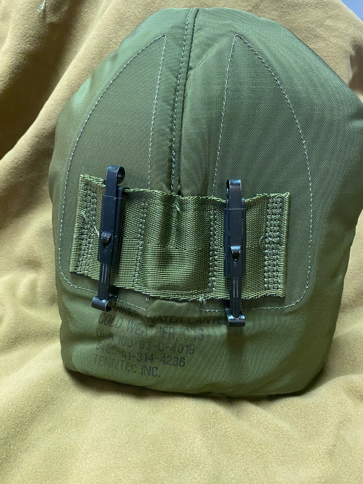 Vintage 36 oz. Cold Weather Arctic Canteen with OD Cover - GI Issue