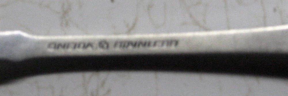 5 PC. Place Setting - Oneida AMERICAN COLONIAL Stainless Flatware - NICE!