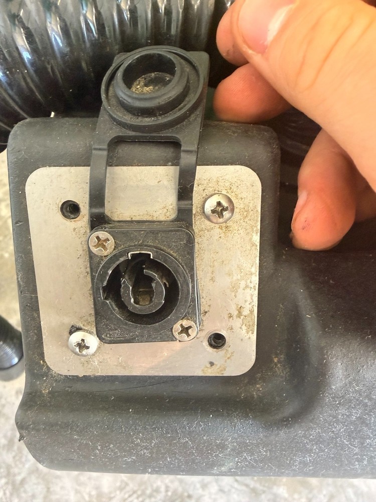 Kaivac Cleaning Systems KV1750CCDC Fully Refurbished & Working