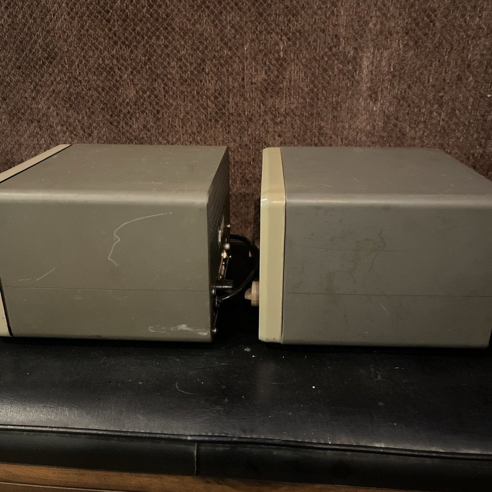 Vintage EICO Model 722 Variable Frequency Oscillator (VFO) - (NOT TESTED)