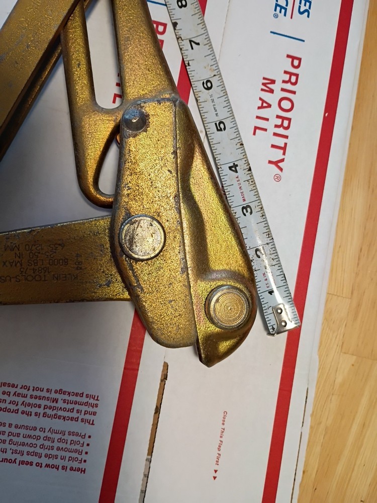Klein Tools 1684-73 EHS Cable Pulling Jaw Grip, 8000lb Max, .25.50 in