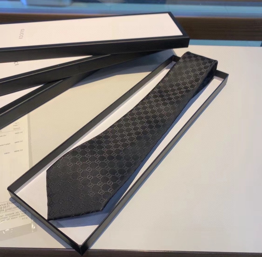 Black Gucci GG Pattern 100% Silk Tie With Box