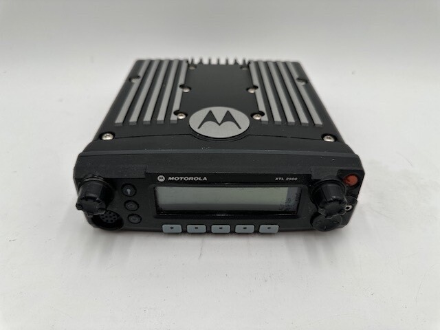 Motorola XTL2500 Mobile Radio Base Only M21URM9PW2AN 700/800 MHz - Fast Shipping