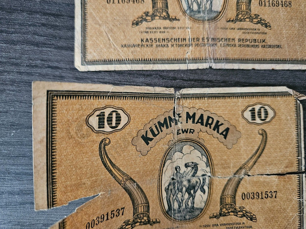 Estonia 10 marka 1919 x 2 banknotes