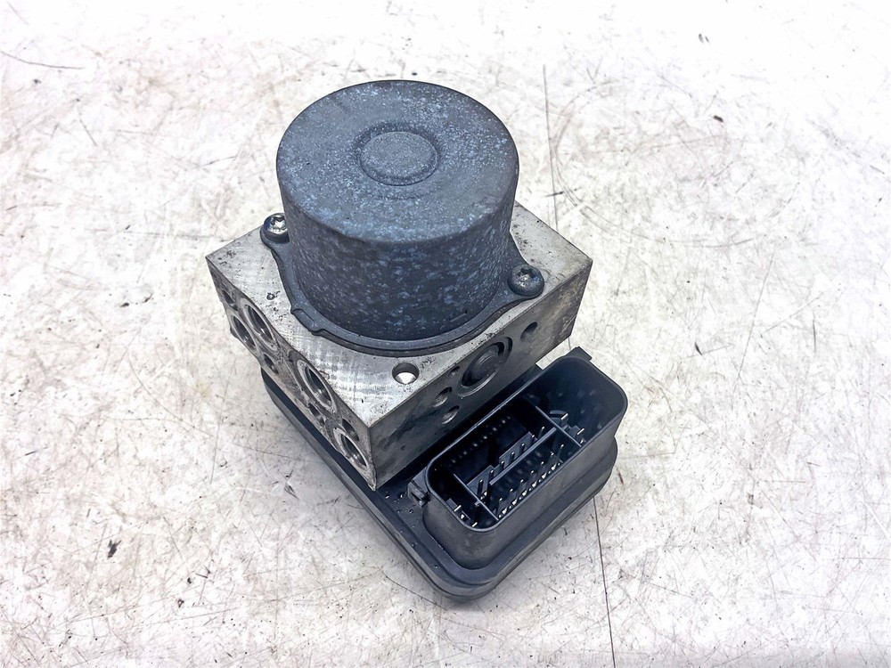 2015 Yamaha MT-07 ABS Pump - 1XB8593000