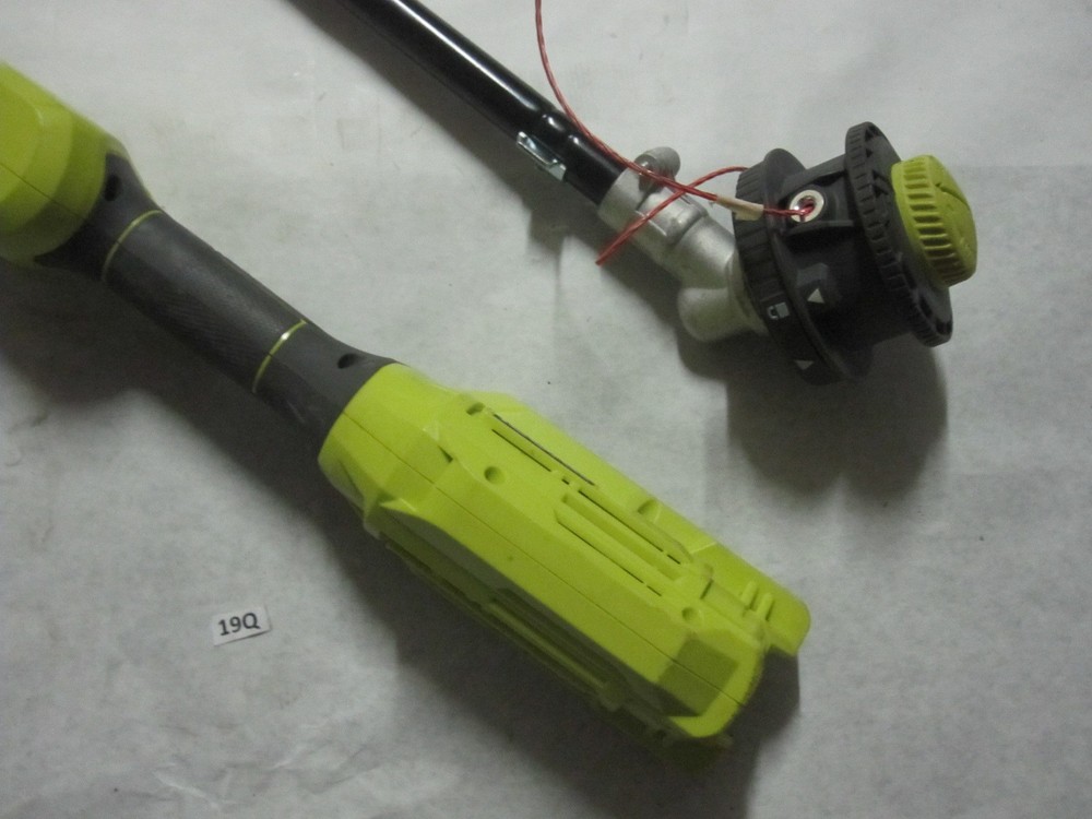 BARE READ LISTING RYOBI 40 Volt Capable String Trimmer W/ PowerHead - Tool Only