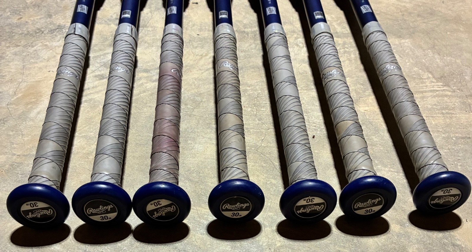 Rawlings Mantra 3.0 Fastpitch -10 Softball Demo Bat 30 / 20 Navy Blue 2 1/4"