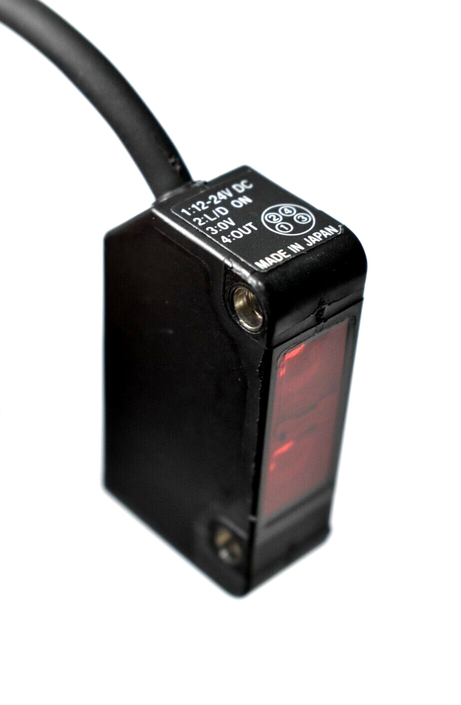 Keyence PZ-V32P Photoelectric Sensor